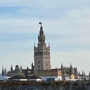 Atico Caleria Con Vistas A La Giralda Apartment